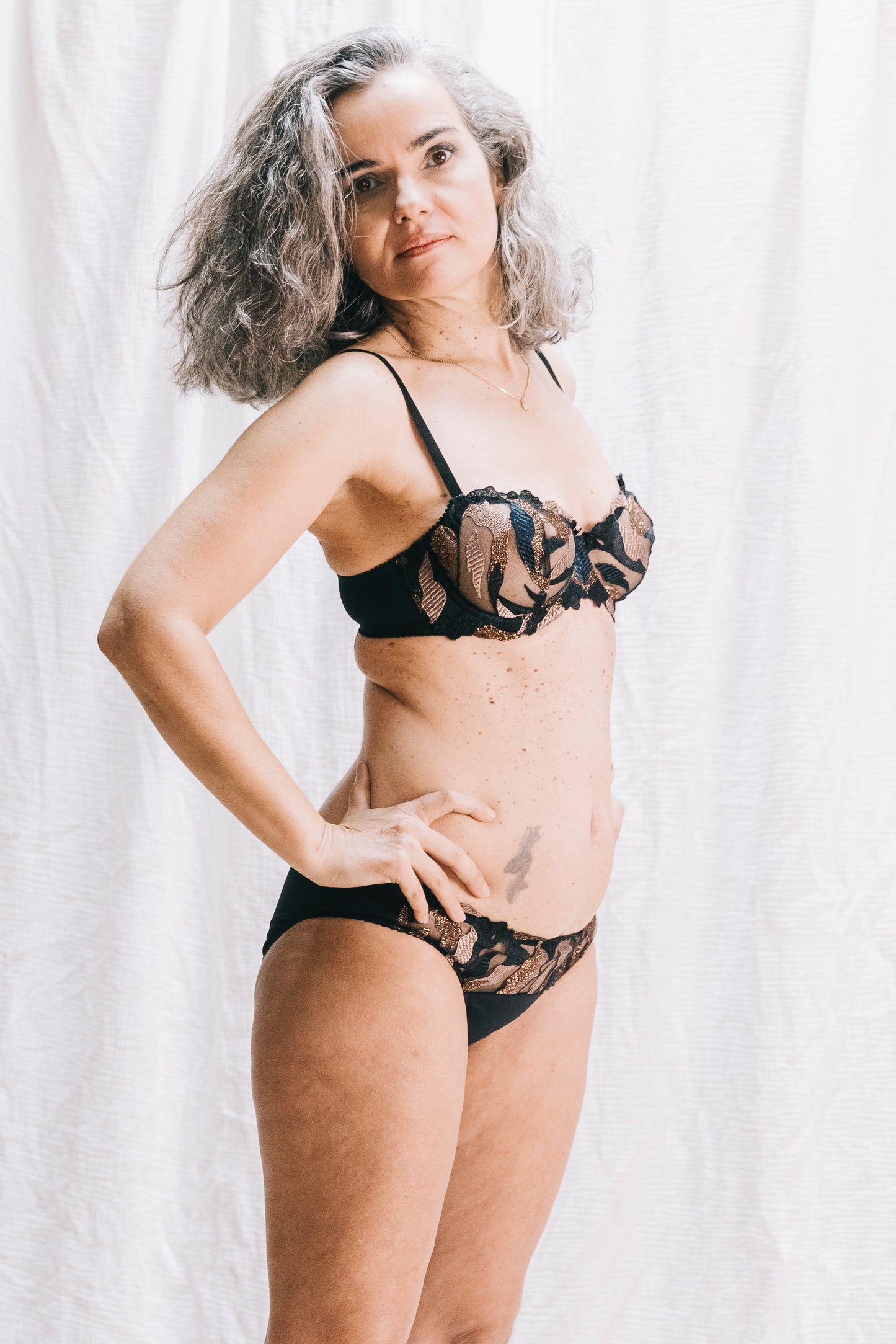 Célèste, le soutien-gorge corbeille