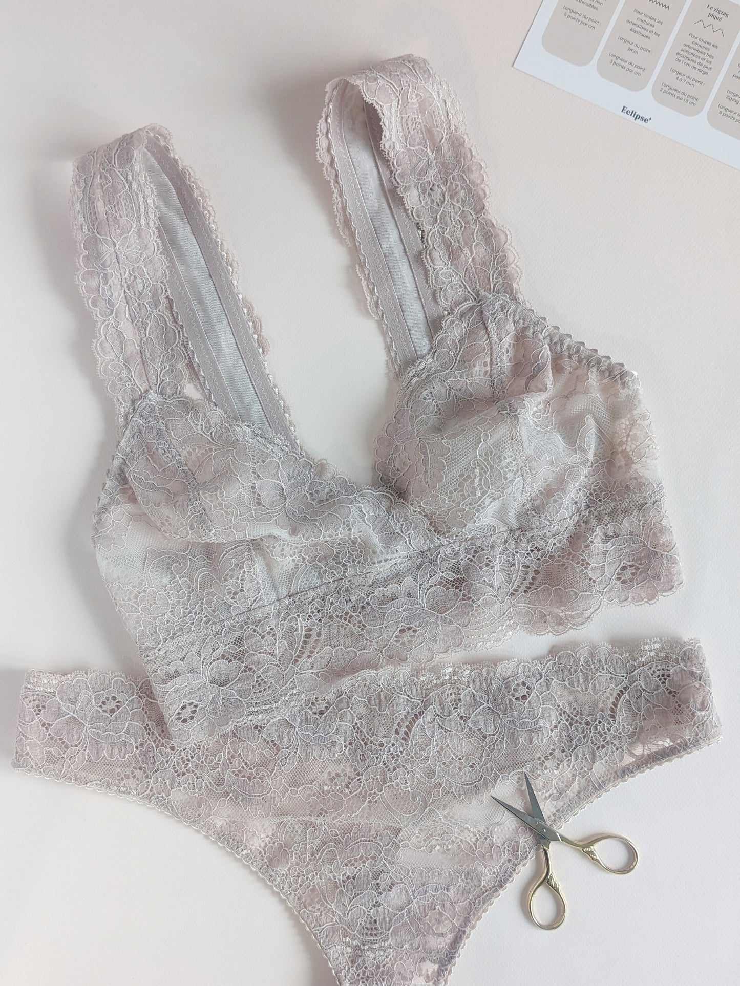 Onde, la brassière tout en dentelle