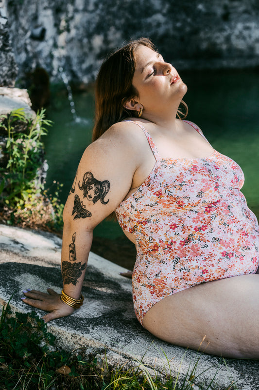 Solstice, the one-piece swimsuit (french only)