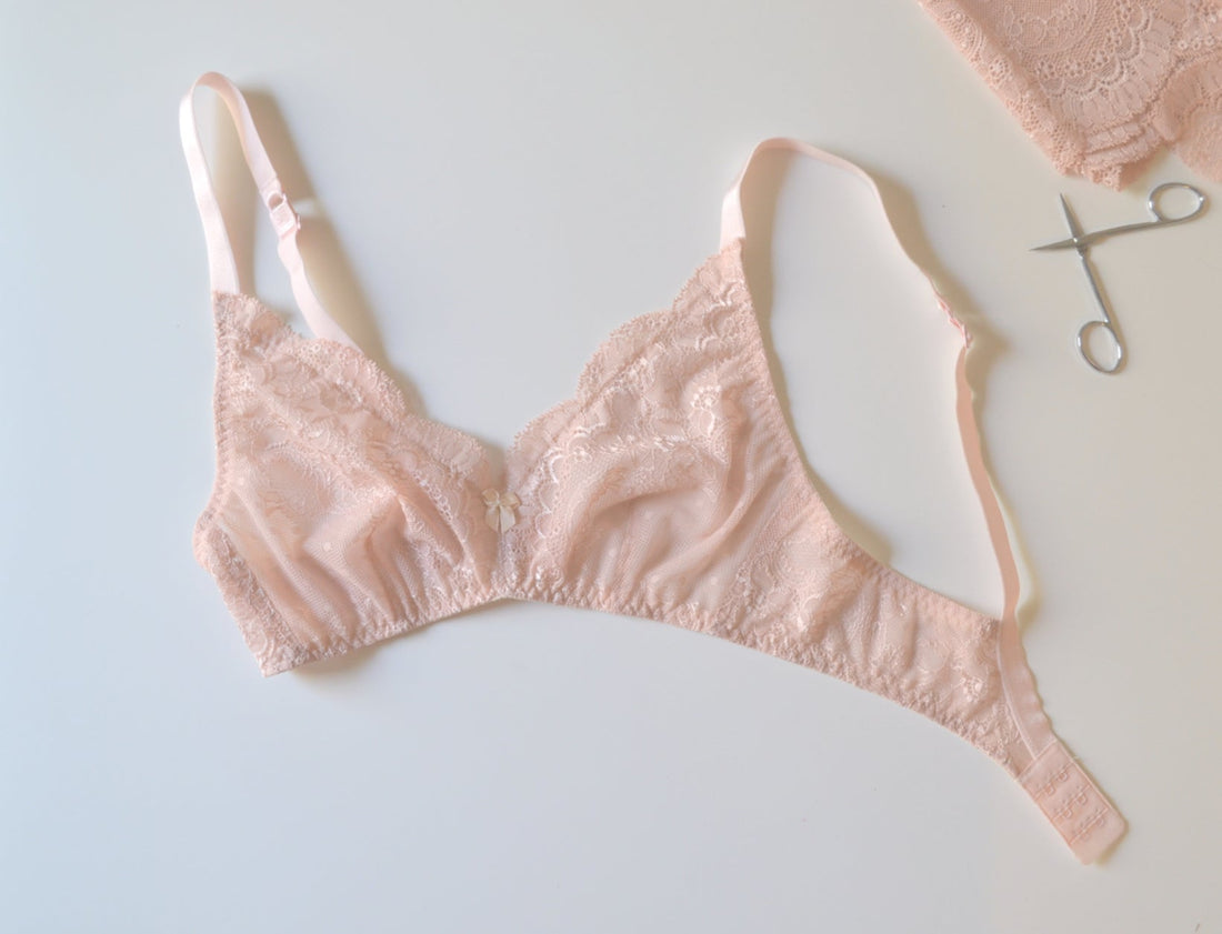 Un mois pour coudre ton premier soutien-gorge - Sew-along Véga