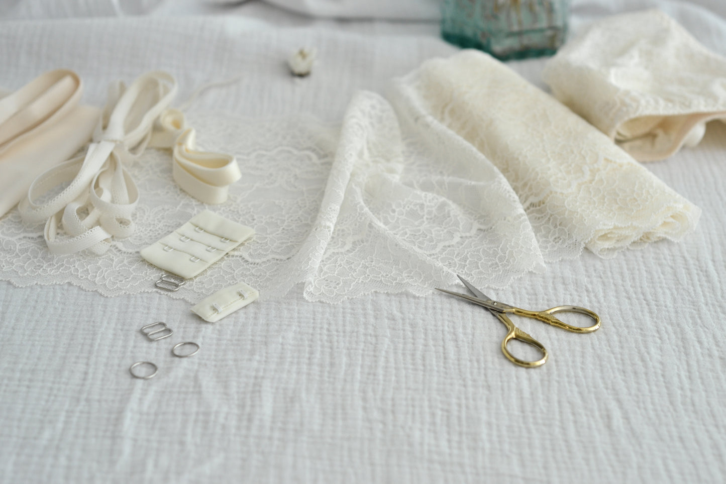 Kit sew-along Véga IVOIRE - fournitures petite largeur