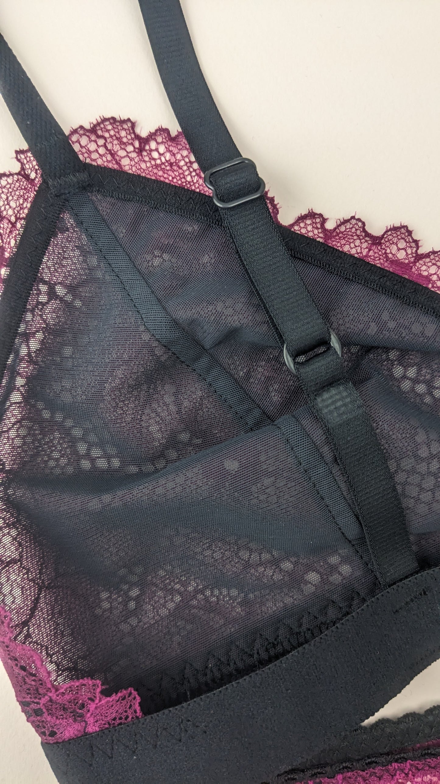 Kit lingerie Delta + Orion dentelle fushia