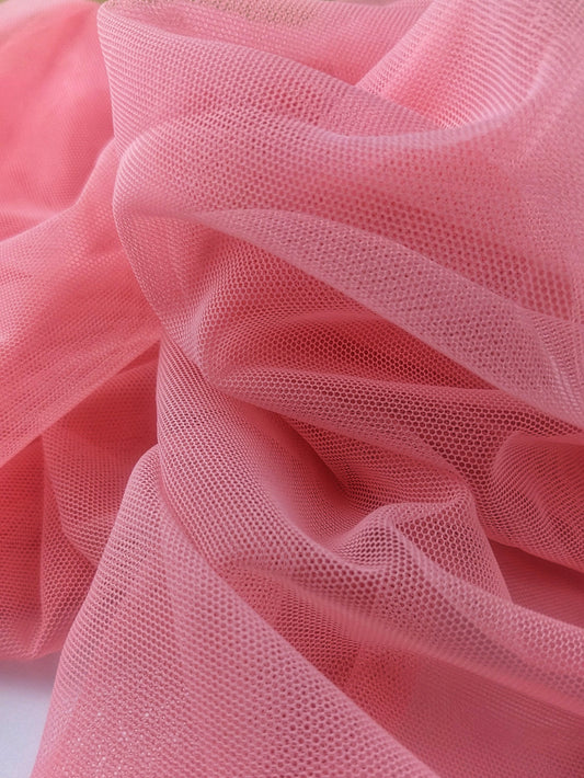 Coupon tulle doux rose 100cm